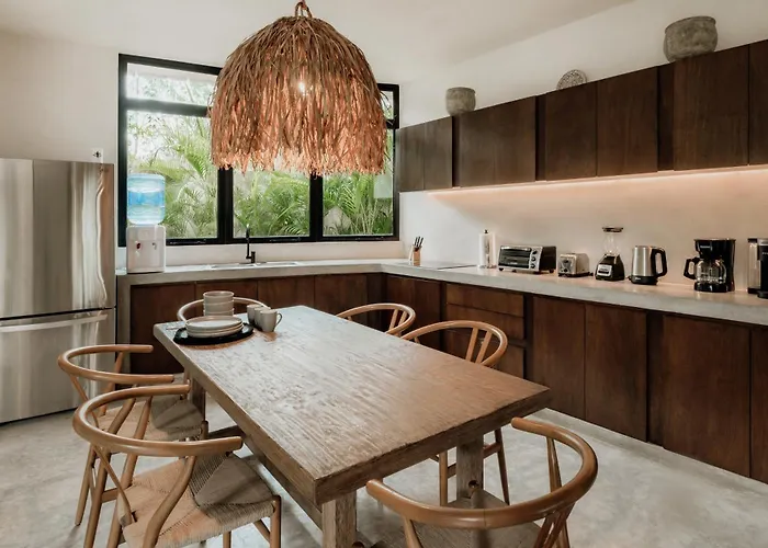 Stunning Design - Two Pools - Bbq 5a 5b *